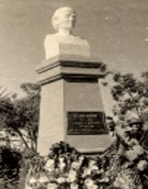 Monumento a la homeopatía en el Parque Farroupilha - Porto Alegre